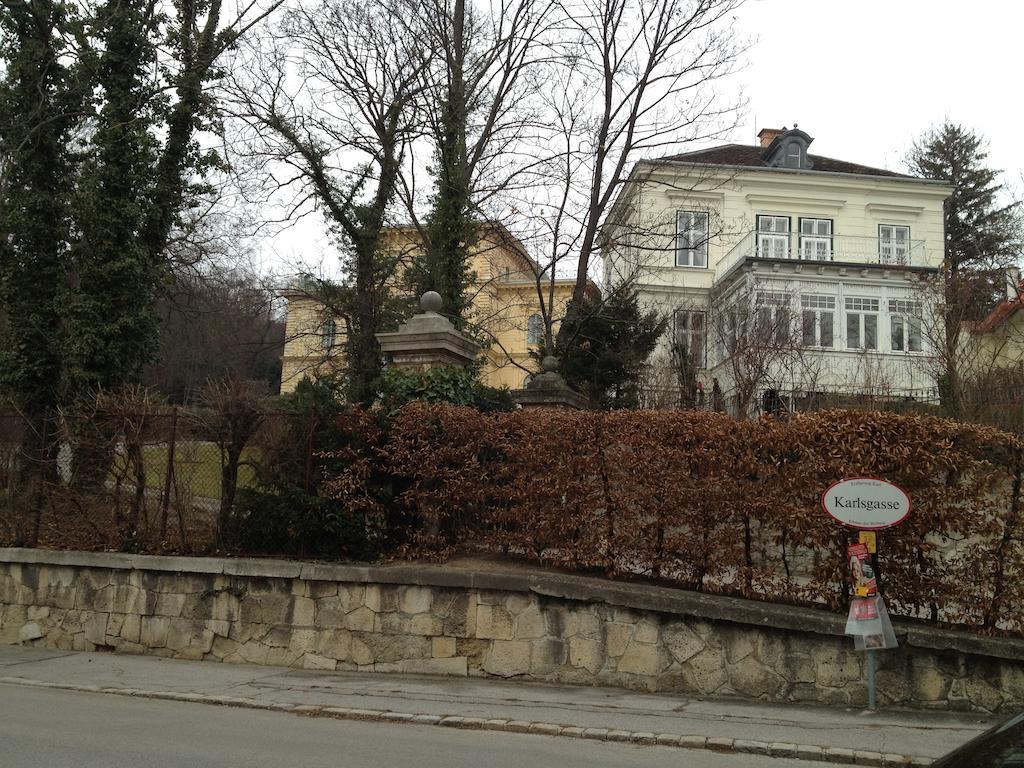 Helenental Pension & Apartments Baden Exteriör bild